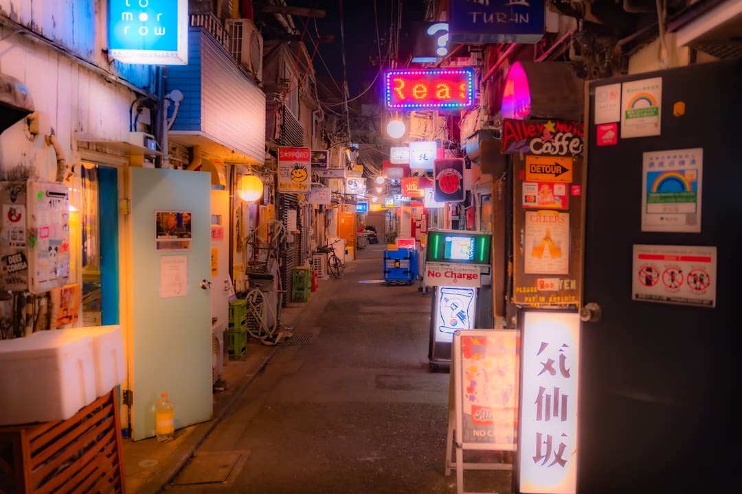 多次被拍到手背发黑,特朗普发展到哪个程度了?